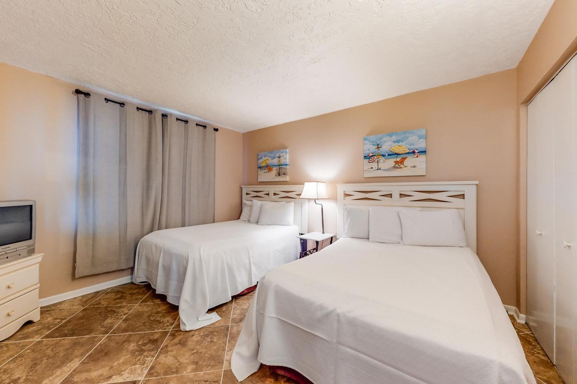 Romar Tower By Meyer Vacation Rentals Orange Beach Camera foto